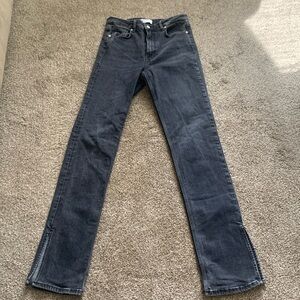 ZARA SIZE 6 grayish jean.